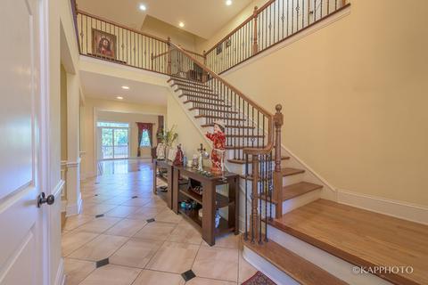 1630 Greenleaf Ave, Des Plaines, IL 60018 photo 3