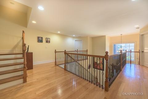 1630 Greenleaf Ave, Des Plaines, IL 60018 photo 10