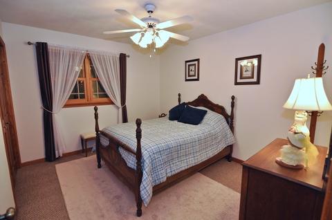 3221 Meadow Trl E, Dekalb, IL 60115 photo 18