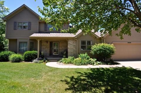 3221 Meadow Trl E, Dekalb, IL 60115 photo 1