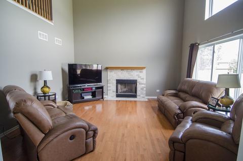 2500 Clear Creek Dr, Plainfield, IL 60586 photo 4