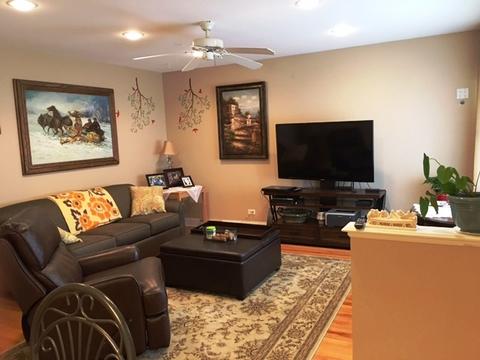 8101 Mcvicker Ave, Burbank, IL 60459 photo 2