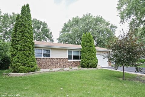 5220 Hunter Dr, Mchenry, IL 60050 photo 1