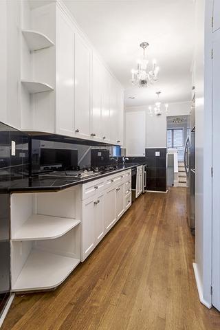 71 E Bellevue Pl, Chicago, IL 60611 photo 11