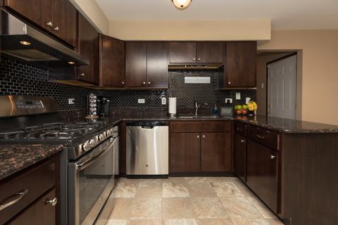 9312 Thomas Ave, Bridgeview, IL 60455 photo 4