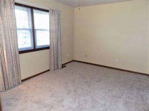 766 Longtree Dr, Wheeling, IL 60090 photo 14