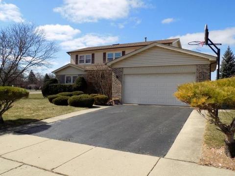 766 Longtree Dr, Wheeling, IL 60090 photo 1