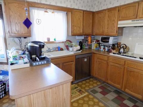 766 Longtree Dr, Wheeling, IL 60090 photo 4