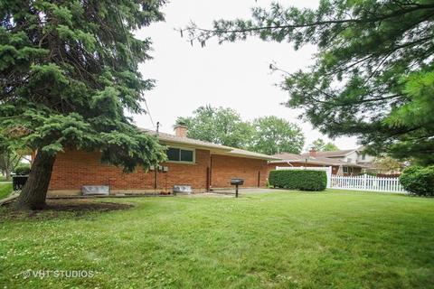 710 Cavan Ln, Des Plaines, IL 60016 photo 10