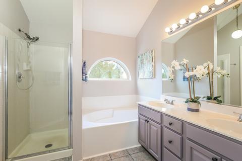 7880 Geneva Dr, Gurnee, IL 60031 photo 22