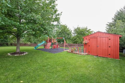 7880 Geneva Dr, Gurnee, IL 60031 photo 17