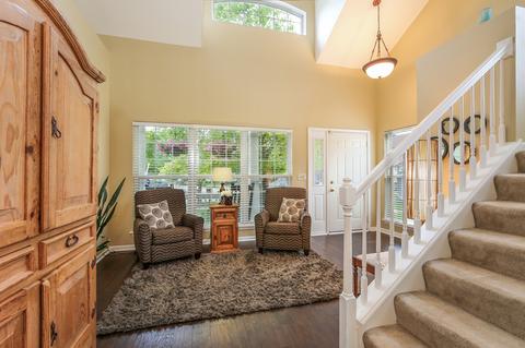 7880 Geneva Dr, Gurnee, IL 60031 photo 5