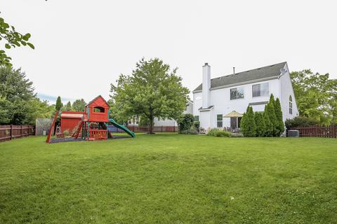 7880 Geneva Dr, Gurnee, IL 60031 photo 15