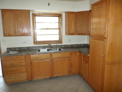 3527 Halsted Blvd, Steger, IL 60475 photo 3