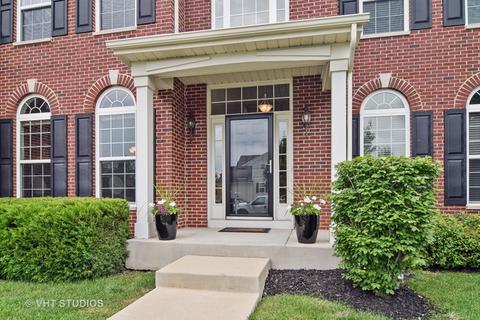 5904 Mackinac Ln, Hoffman Estates, IL 60192 photo 2