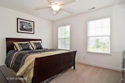5904 Mackinac Ln, Hoffman Estates, IL 60192 photo 18