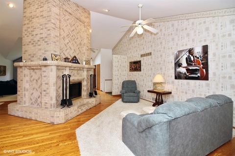 4118 County Line Rd, Harvard, IL 60033 photo 2