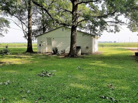 622 E 14th St, Georgetown, IL 61846 photo 11