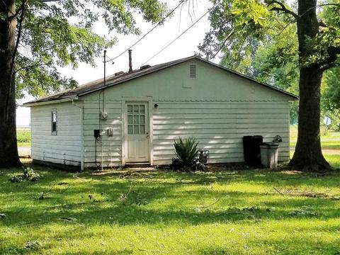 622 E 14th St, Georgetown, IL 61846 photo 10