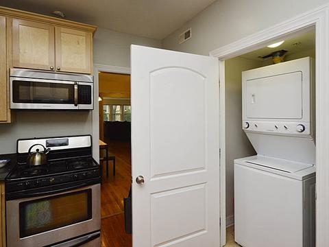 815 Dobson St, Evanston, IL 60202 photo 13