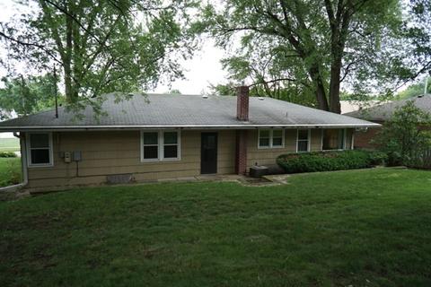 815 E Mckenney St, Dixon, IL 61021 photo 15
