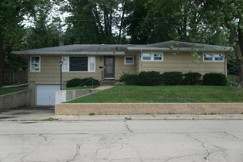 815 E Mckenney St, Dixon, IL 61021 photo 1