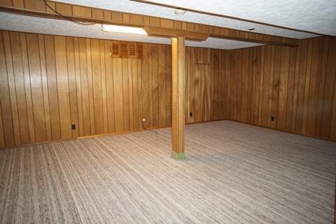 815 E Mckenney St, Dixon, IL 61021 photo 12