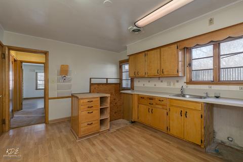 829 E Porter Ave, Naperville, IL 60540 photo 17