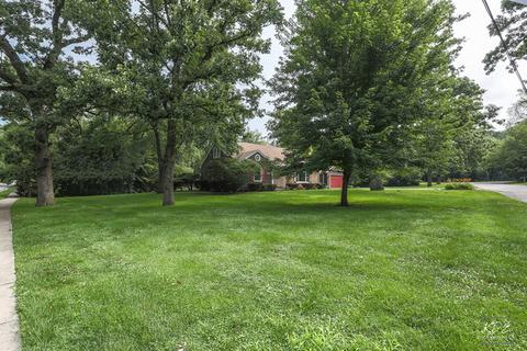 829 E Porter Ave, Naperville, IL 60540 photo 2