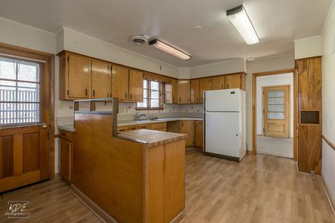 829 E Porter Ave, Naperville, IL 60540 photo 18