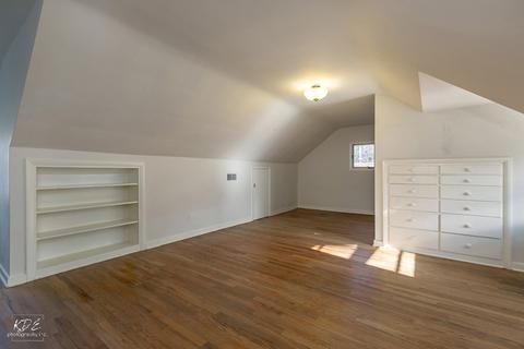 829 E Porter Ave, Naperville, IL 60540 photo 27
