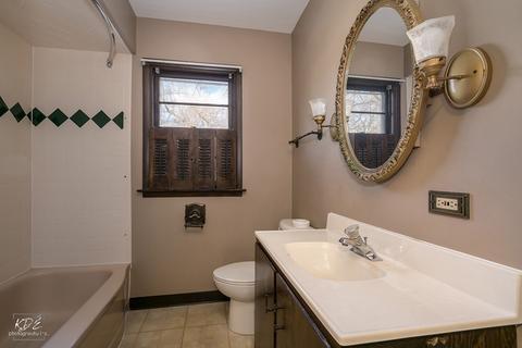 829 E Porter Ave, Naperville, IL 60540 photo 19