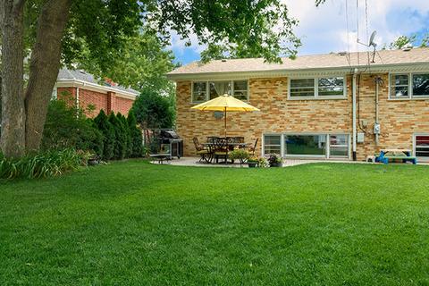 273 Pinehurst Dr, Des Plaines, IL 60016 photo 23