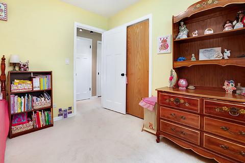 273 Pinehurst Dr, Des Plaines, IL 60016 photo 12
