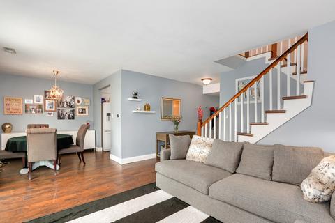 2010 Raleigh Pl, Hoffman Estates, IL 60169 photo 6
