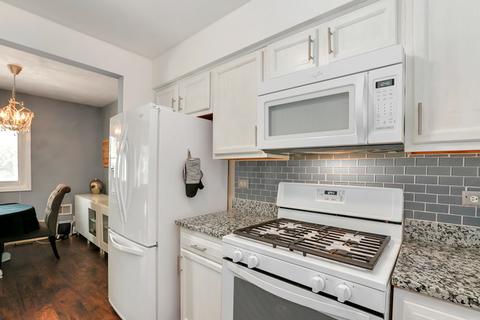 2010 Raleigh Pl, Hoffman Estates, IL 60169 photo 14