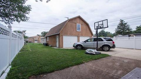 2425 Davisson St, River Grove, IL 60171 photo 21