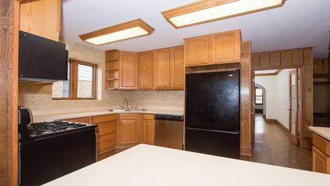 2425 Davisson St, River Grove, IL 60171 photo 14