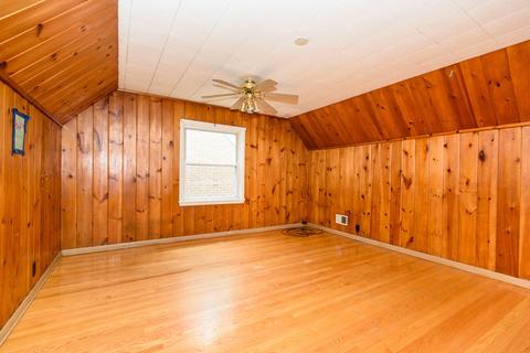 1331 Evergreen Ave, Des Plaines, IL 60016 photo 10