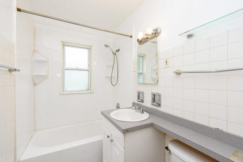1331 Evergreen Ave, Des Plaines, IL 60016 photo 8