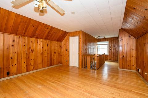 1331 Evergreen Ave, Des Plaines, IL 60016 photo 11