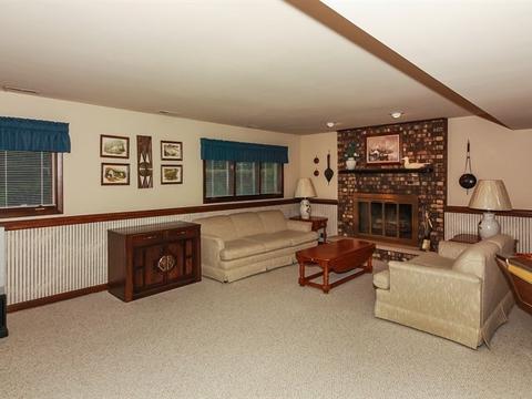 528 Russell St, Wheeling, IL 60090 photo 10