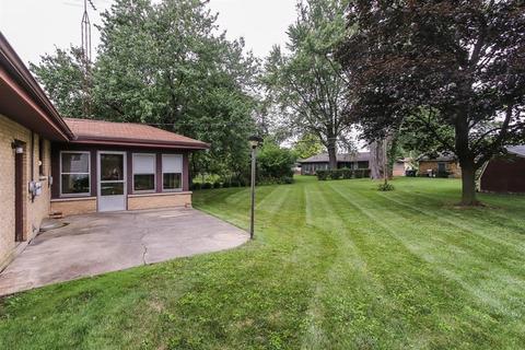 892 Sioux Dr, Elgin, IL 60120 photo 22