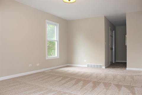 80 Decker Dr, Cary, IL 60013 photo 13