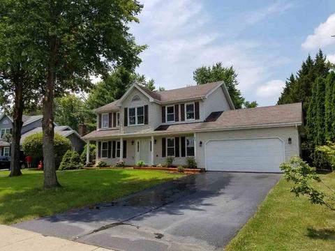 80 Decker Dr, Cary, IL 60013 photo 2