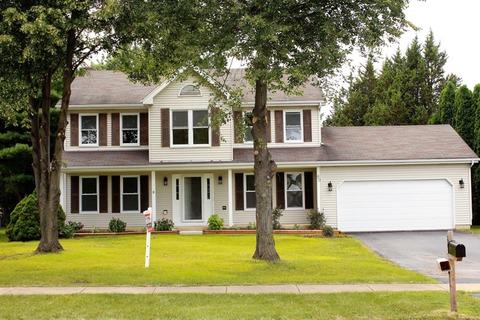 80 Decker Dr, Cary, IL 60013 photo 1
