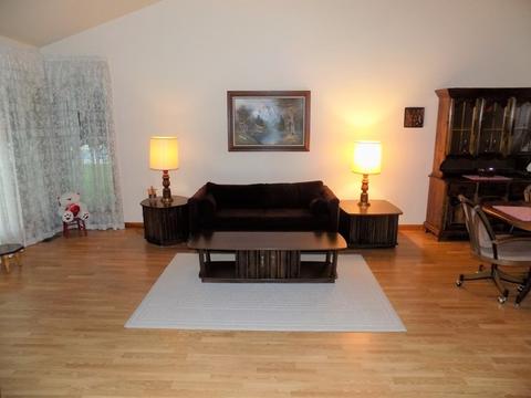 707 Kristy Ln, Wheeling, IL 60090 photo 5
