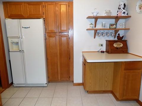 707 Kristy Ln, Wheeling, IL 60090 photo 4