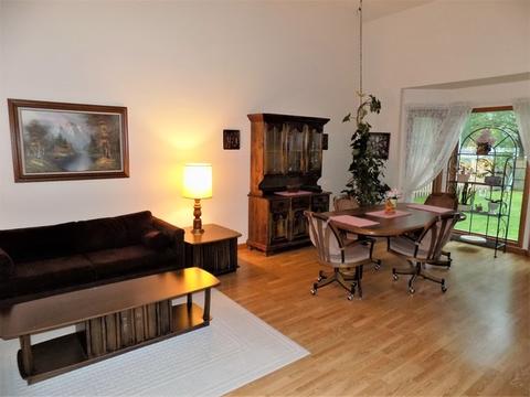 707 Kristy Ln, Wheeling, IL 60090 photo 6