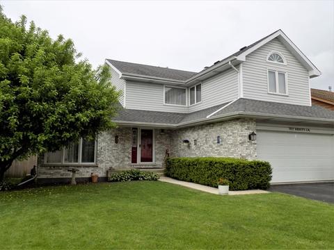 707 Kristy Ln, Wheeling, IL 60090 photo 1